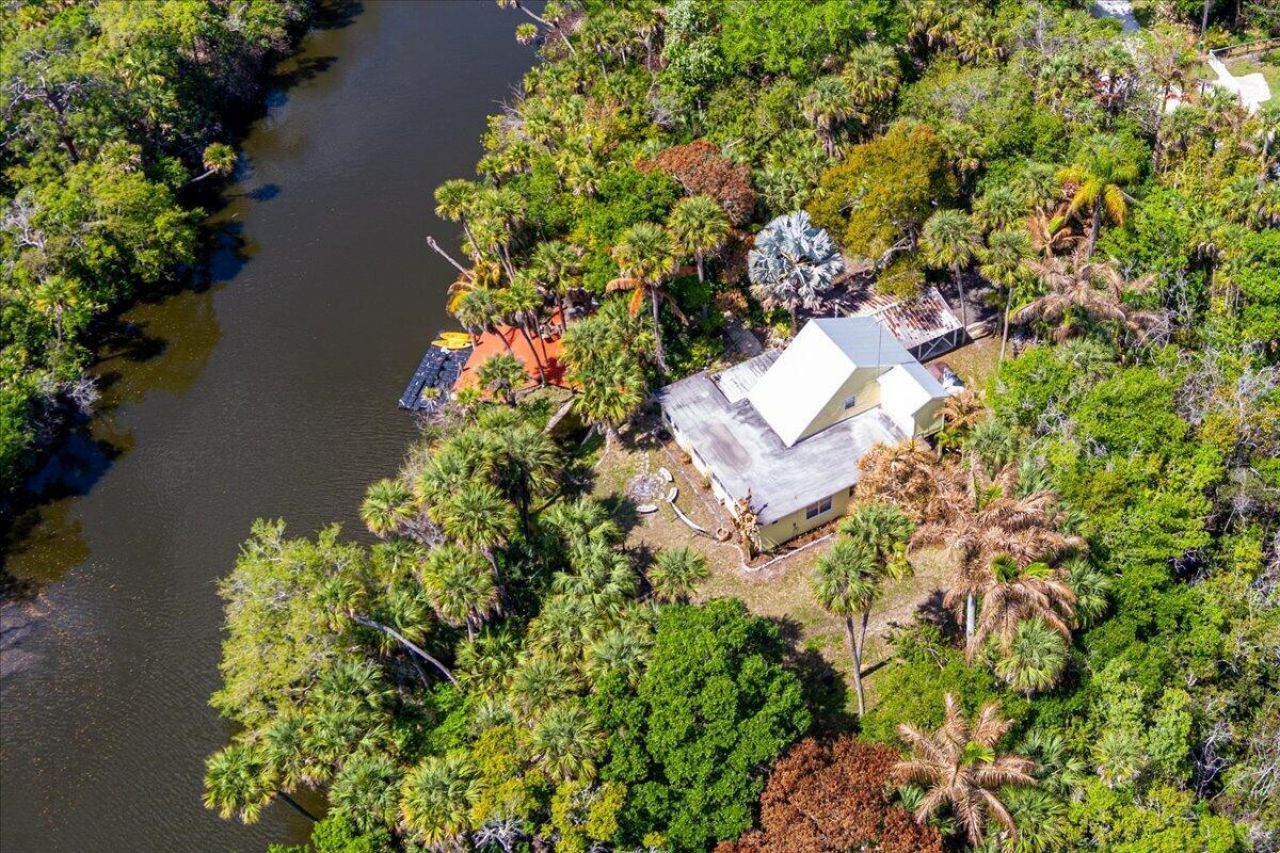 6423 Riverland Drive, Fort Pierce, FL 34982 Photo