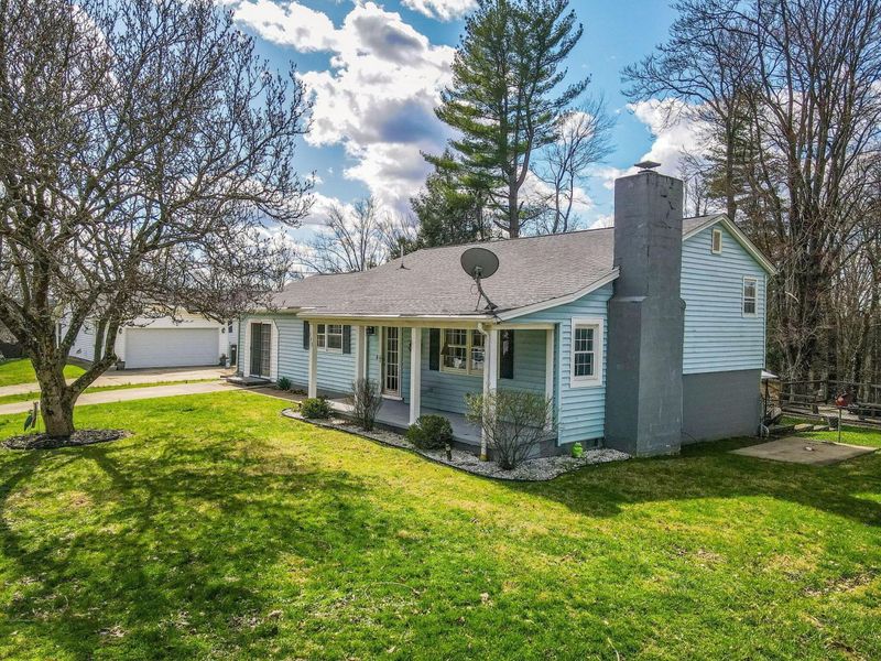 733 Walnut Drive, Logan, OH 43138 Photo 5