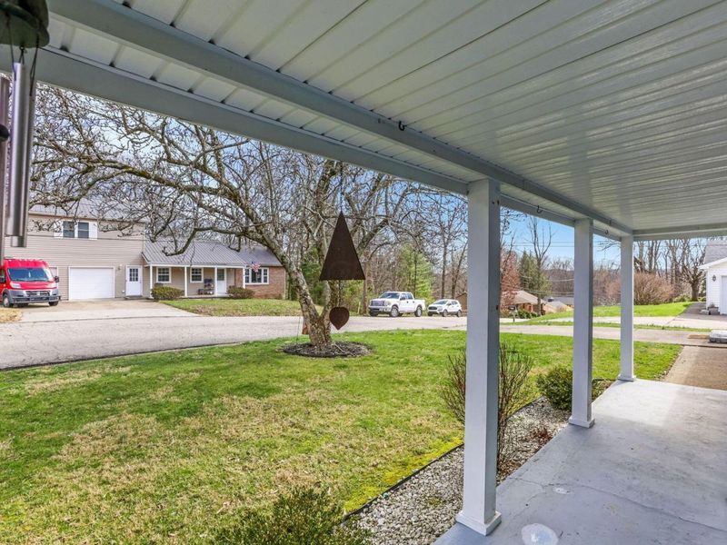 733 Walnut Drive, Logan, OH 43138 Photo 7