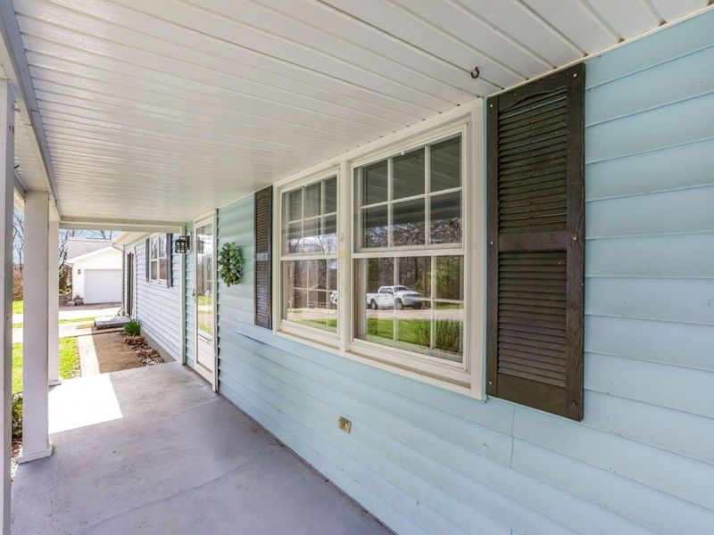 733 Walnut Drive, Logan, OH 43138 Photo 8