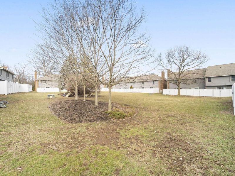 2744 Saltergate Drive, Dublin, OH 43016 Photo 4