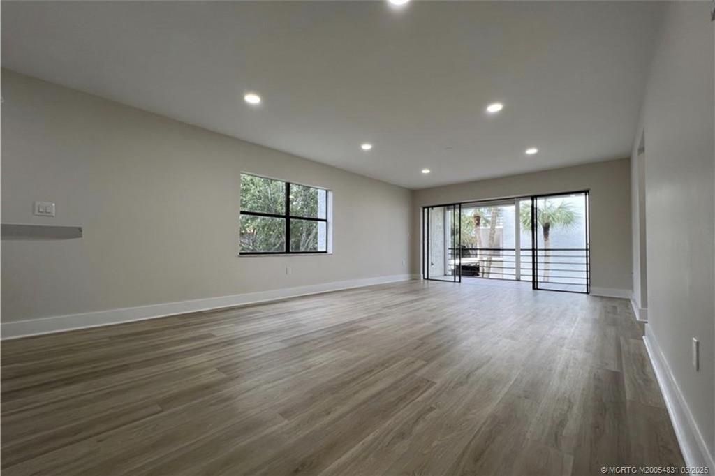 1950 SW Palm City Road, Unit 4-201, Stuart, FL 34994 Photo