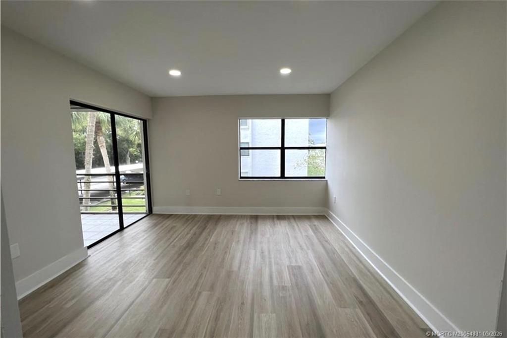 1950 SW Palm City Road, Unit 4-201, Stuart, FL 34994 Photo