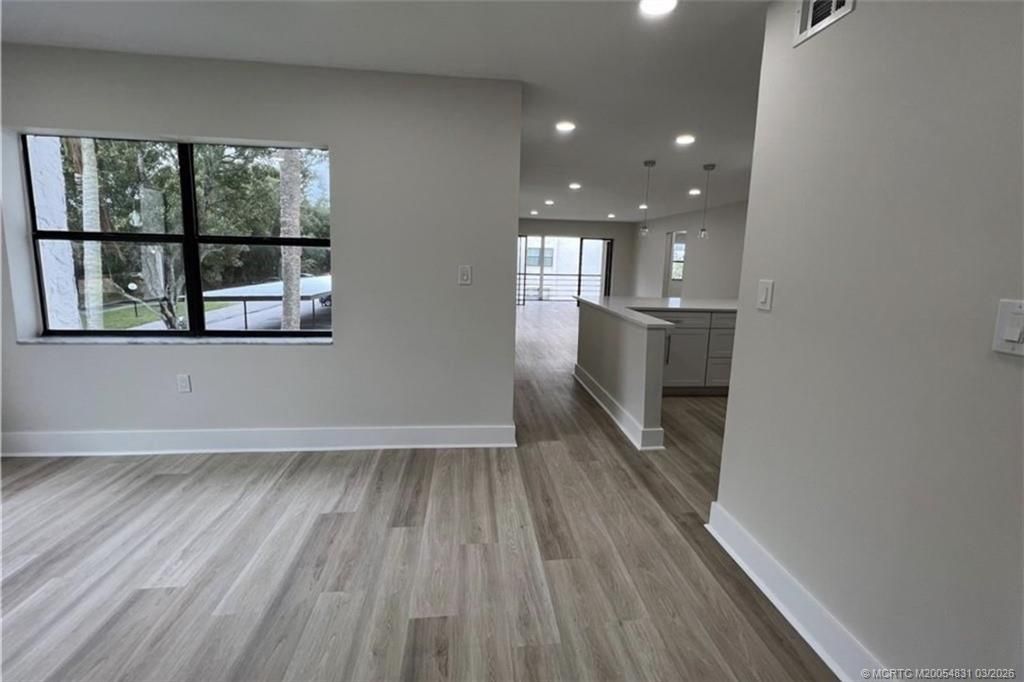 1950 SW Palm City Road, Unit 4-201, Stuart, FL 34994 Photo