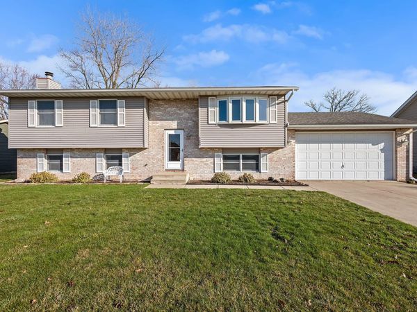 5680 Kingman Avenue , Portage, IN 46368