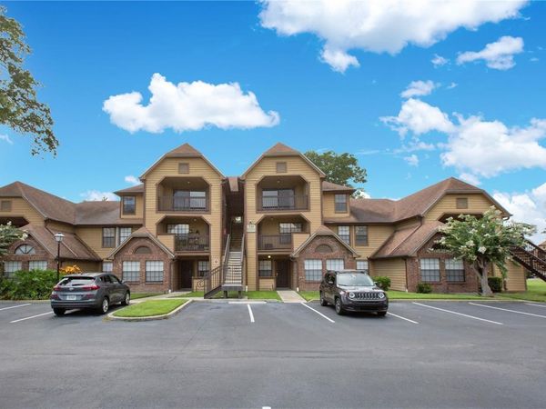 320 BLACK OAK COURT , Unit 207, ALTAMONTE SPRINGS, FL 32701