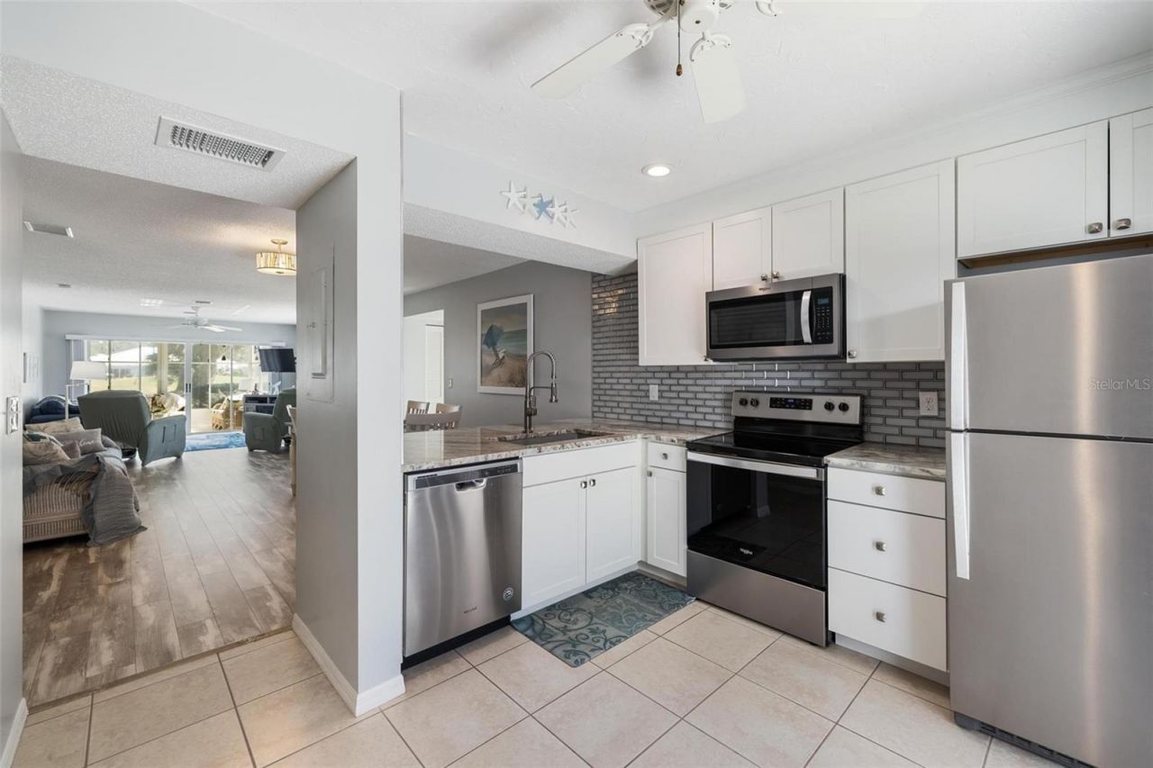 276 Cerromar Way S, Unit 60, Venice, FL 34293 Photo
