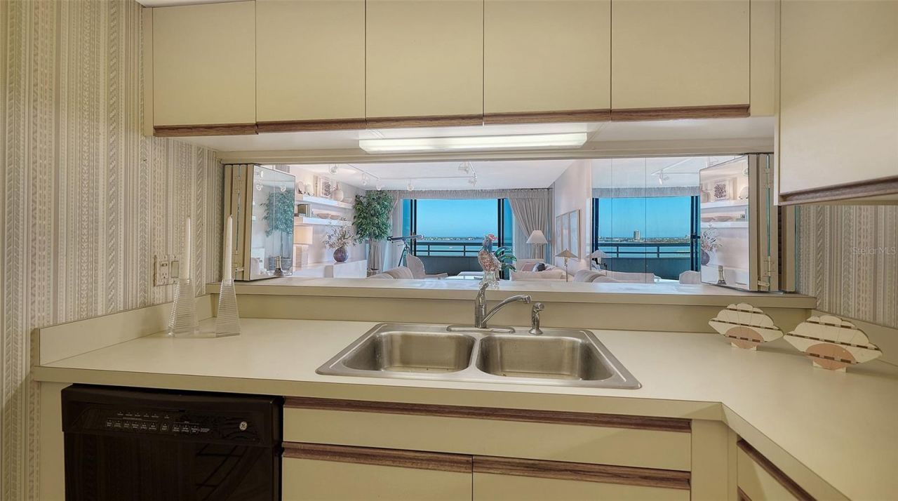 988 Blvd Of The Arts , Unit 1411, Sarasota, FL 34236 Photo