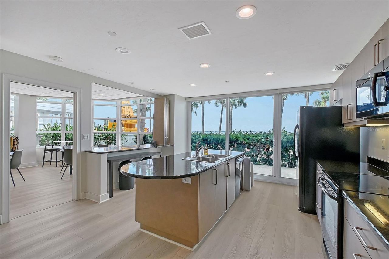 988 Blvd Of The Arts, Unit 1411, Sarasota, FL 34236 Photo