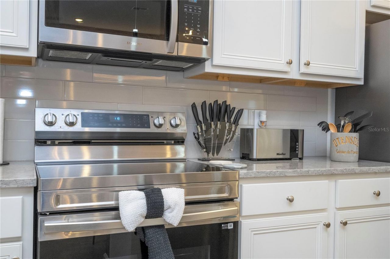 10018 Voyager Way, Orlando, FL 32821 Photo