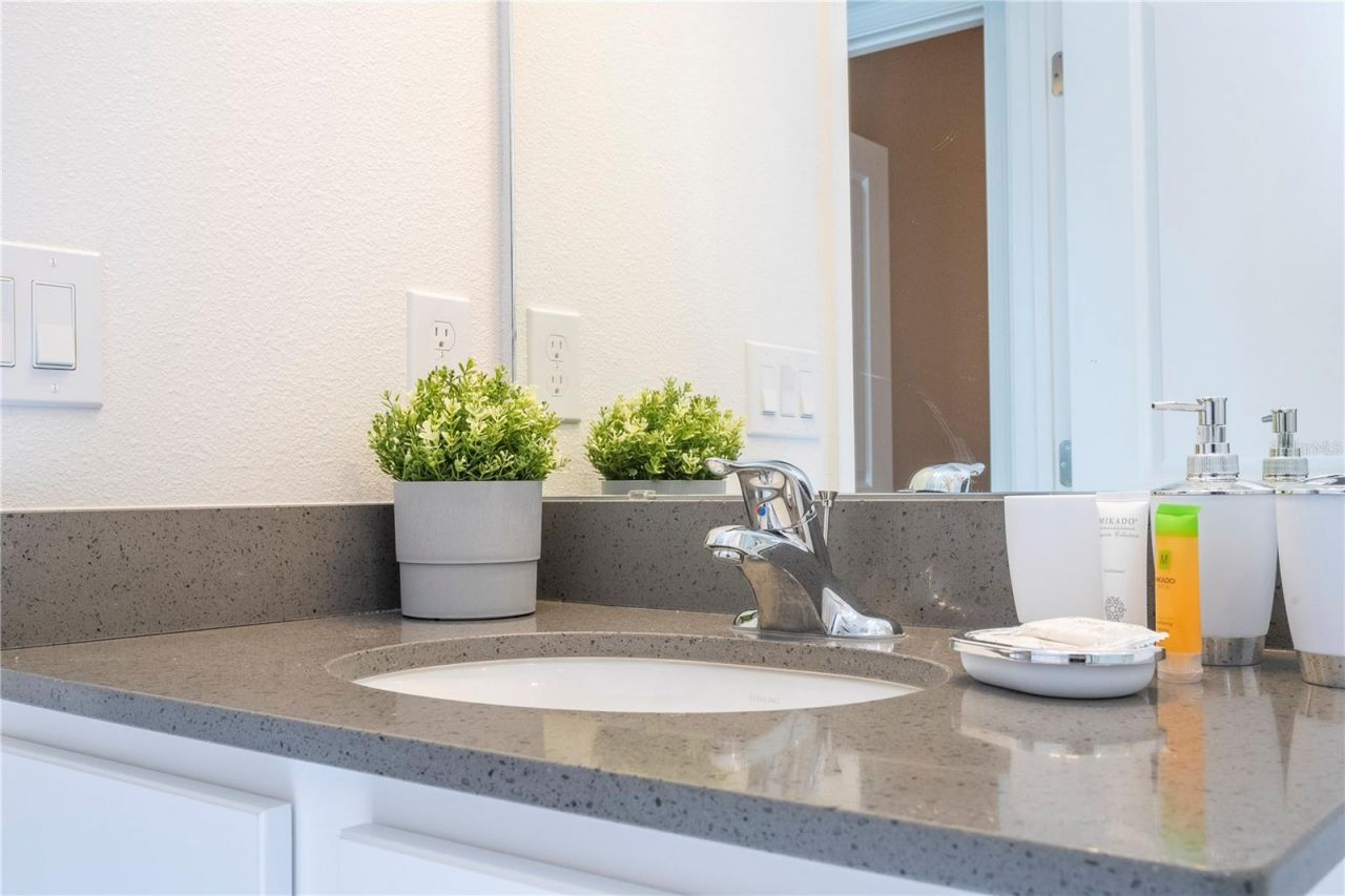 10018 Voyager Way, Orlando, FL 32821 Photo