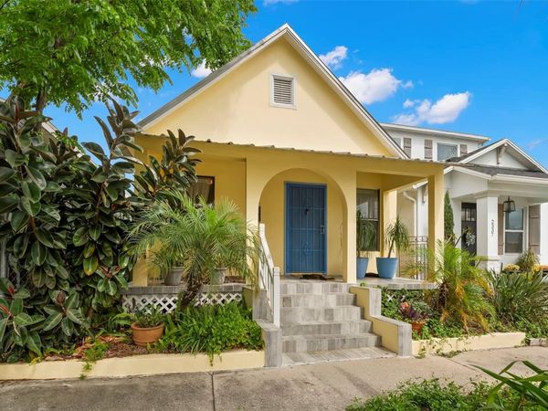 2339 W WALNUT STREET, TAMPA, FL 33607