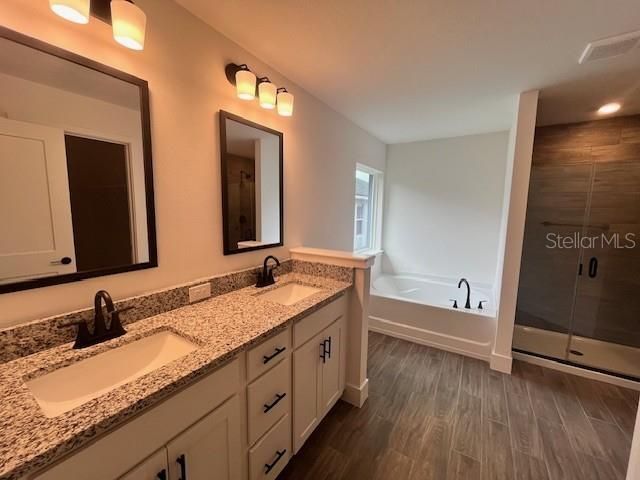 13008 Kent Bradley Street, Dade City, FL 33525 Photo