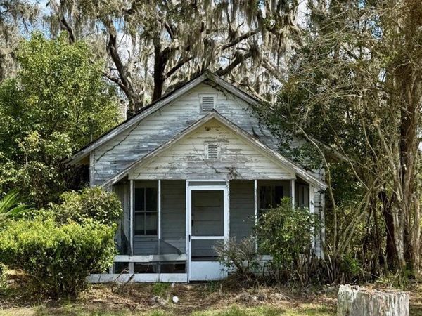 10010 FORT KING ROAD, DADE CITY, FL 33525