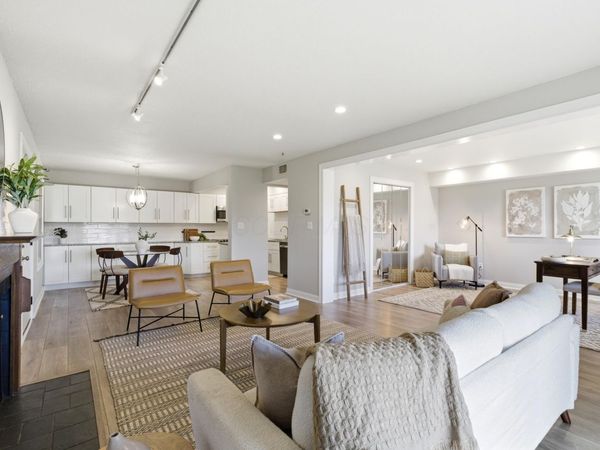 1330 Lake Shore Drive, Unit A, Columbus, OH 43204