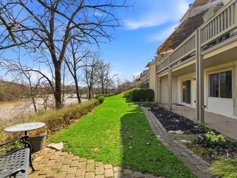 1330 Lake Shore Drive, Unit A, Columbus, OH 43204 Photo 28