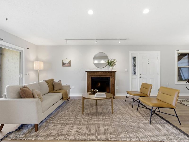 1330 Lake Shore Drive, Unit A, Columbus, OH 43204 Photo 6