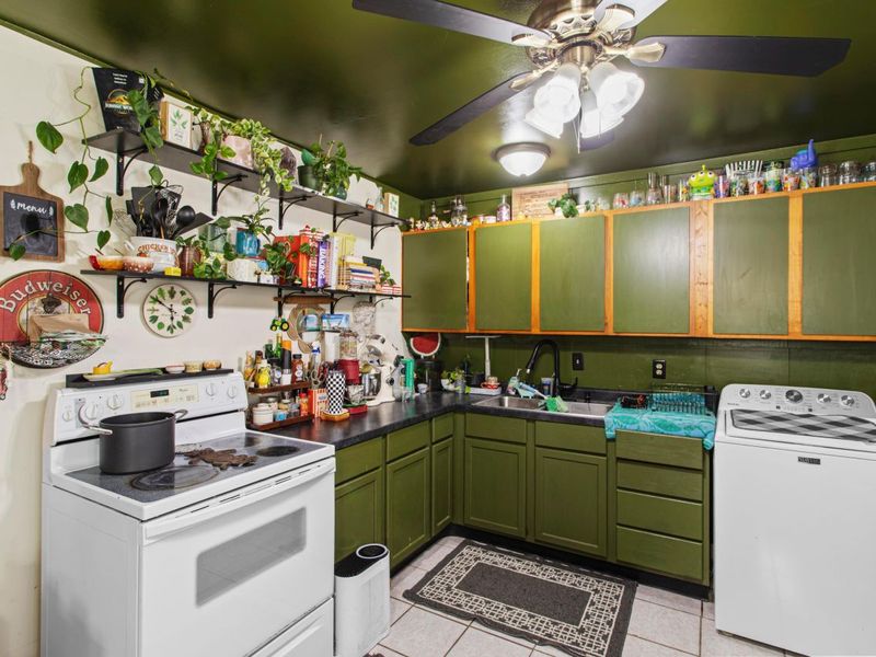 668 Easy Street, Marion, OH 43302 Photo 11