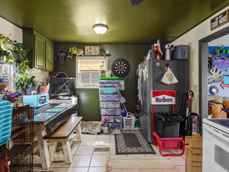 668 Easy Street, Marion, OH 43302 Photo 16