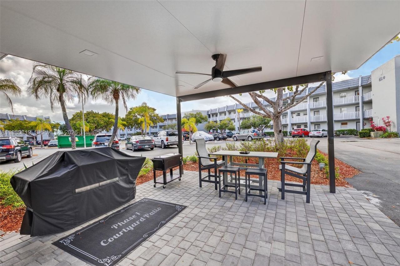 6650 Royal Palm Blvd, Unit 207C, Margate, FL 33063 Photo