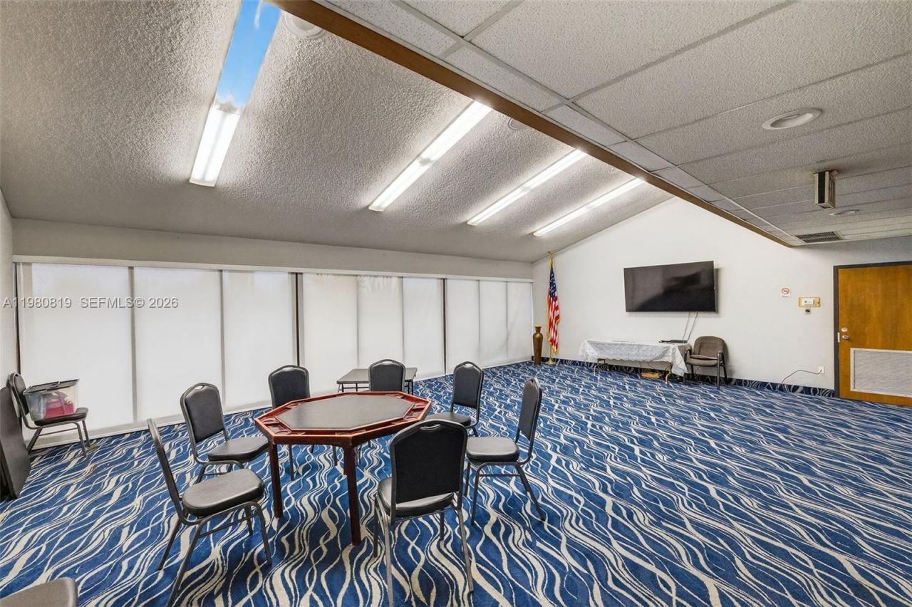 6650 Royal Palm Blvd, Unit 207C, Margate, FL 33063 Photo