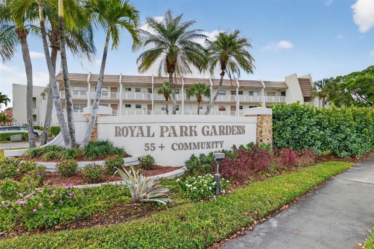 6650 Royal Palm Blvd, Unit 207C, Margate, FL 33063 Photo