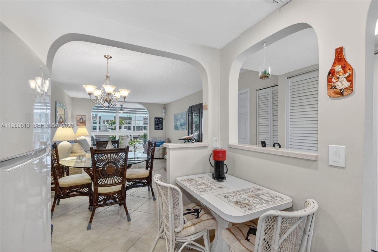 6650 Royal Palm Blvd, Unit 207C, Margate, FL 33063 Photo