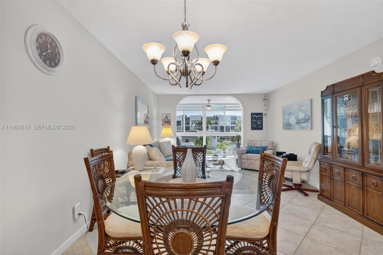 6650 Royal Palm Blvd, Unit 207C, Margate, FL 33063 Photo