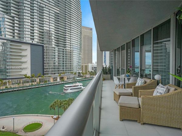 465 Brickell Ave , Unit 702, Miami, FL 33131