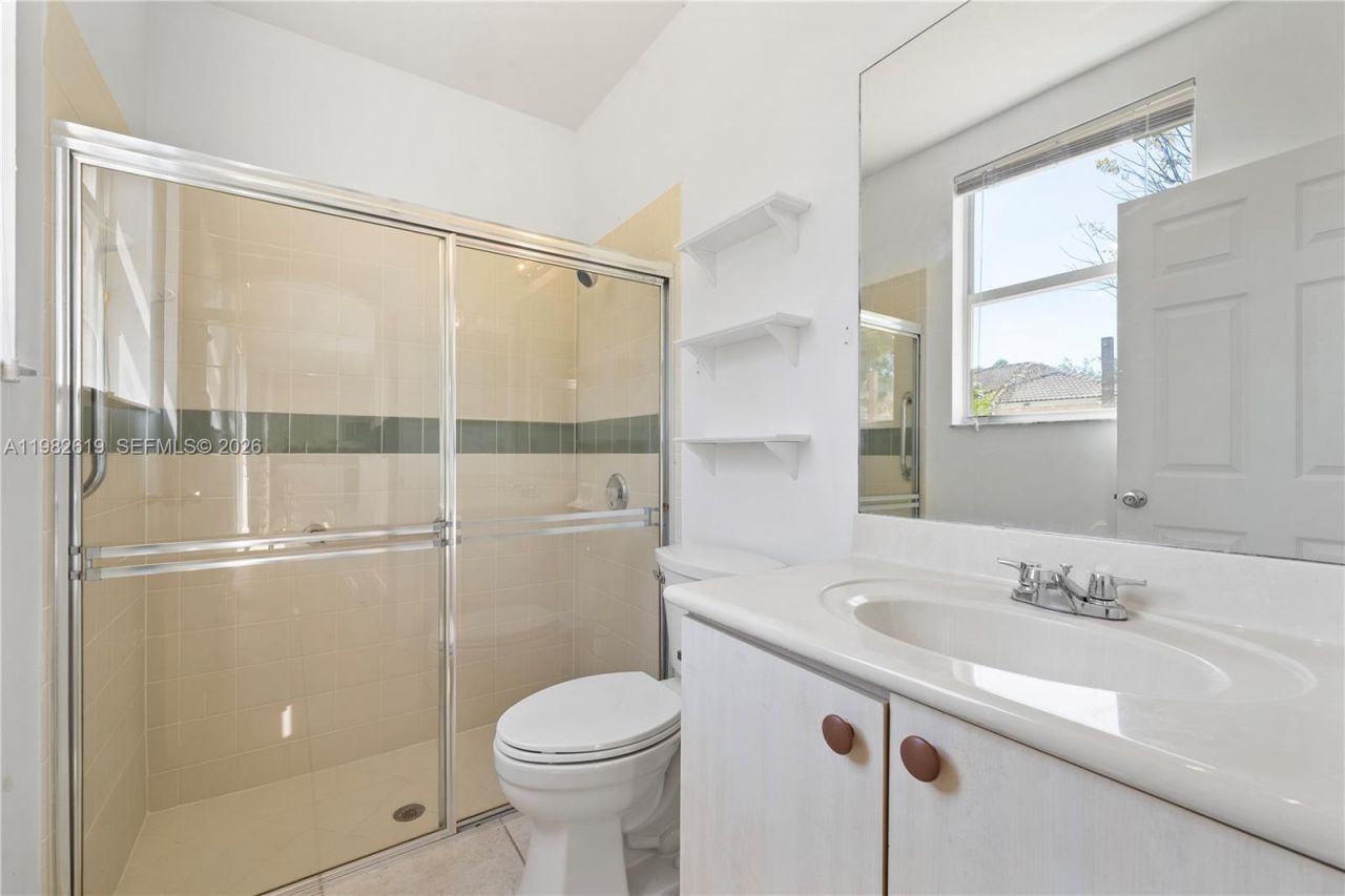 2022 SE 18th St, Homestead, FL 33035 Photo