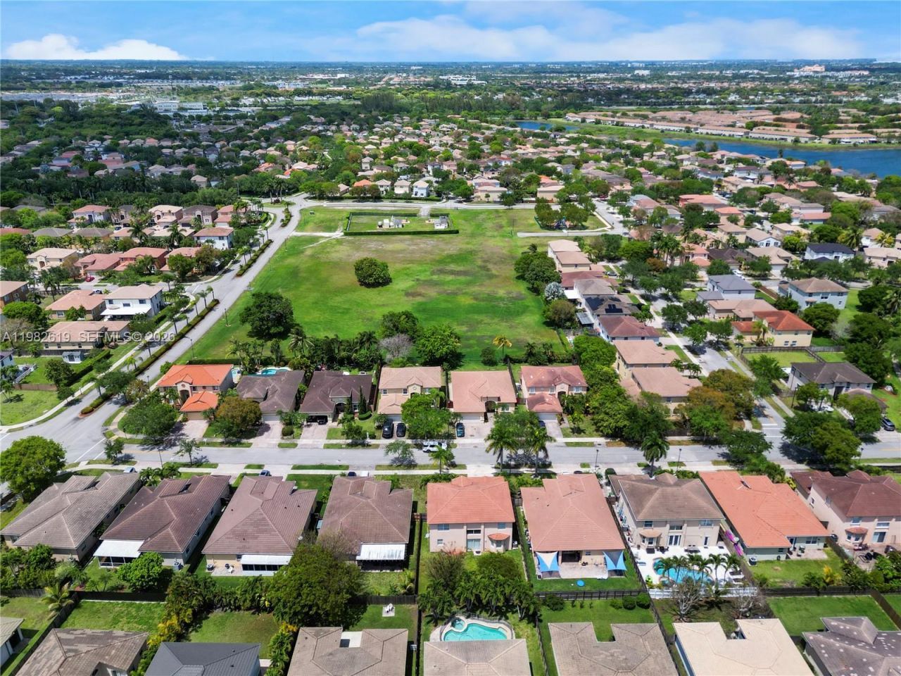 2022 SE 18th St, Homestead, FL 33035 Photo