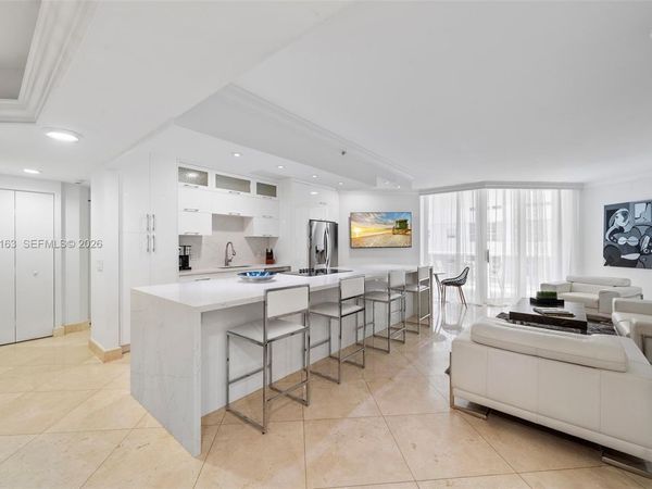 4775 Collins Ave , Unit 1504, Miami Beach, FL 33140
