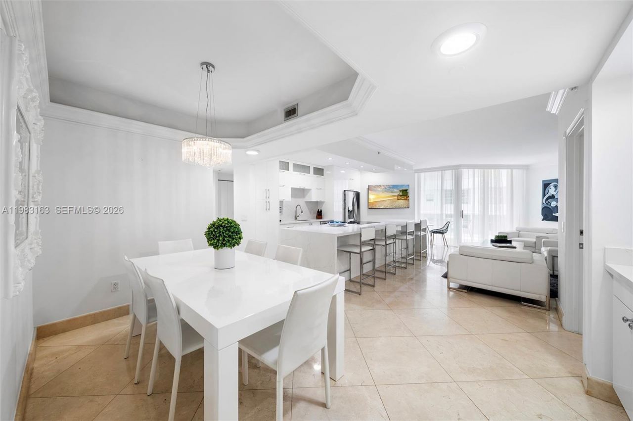 4775 Collins Ave, Unit 1504, Miami Beach, FL 33140 Photo
