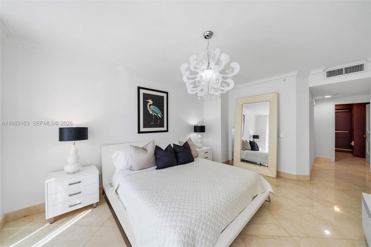 4775 Collins Ave, Unit 1504, Miami Beach, FL 33140 Photo