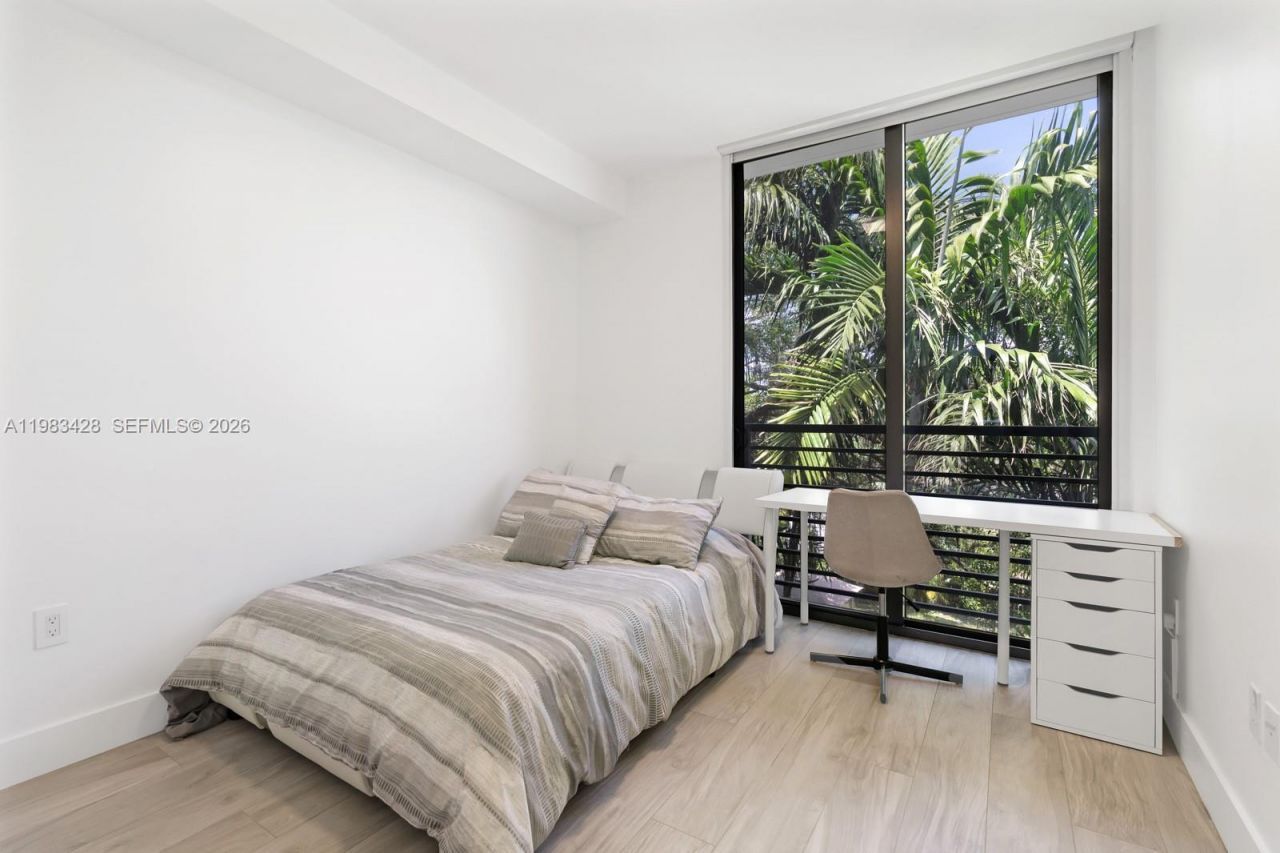 1065 99th St , Bay Harbor Islands, FL 33154 Photo