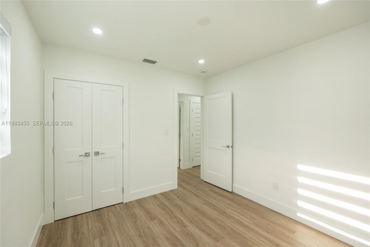 14515 Mahogany Ct, Miami Lakes, FL 33014 Photo