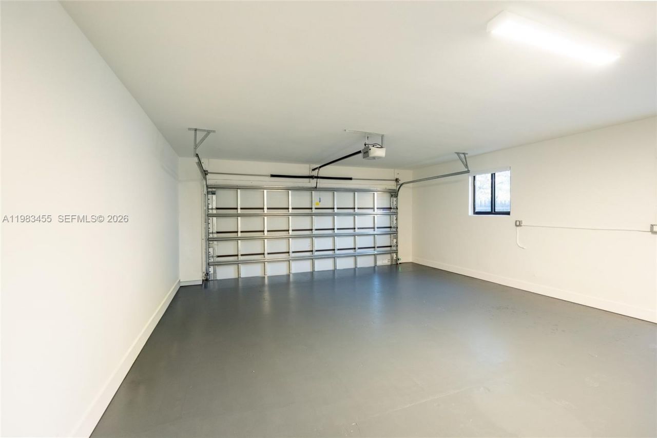 14515 Mahogany Ct, Miami Lakes, FL 33014 Photo