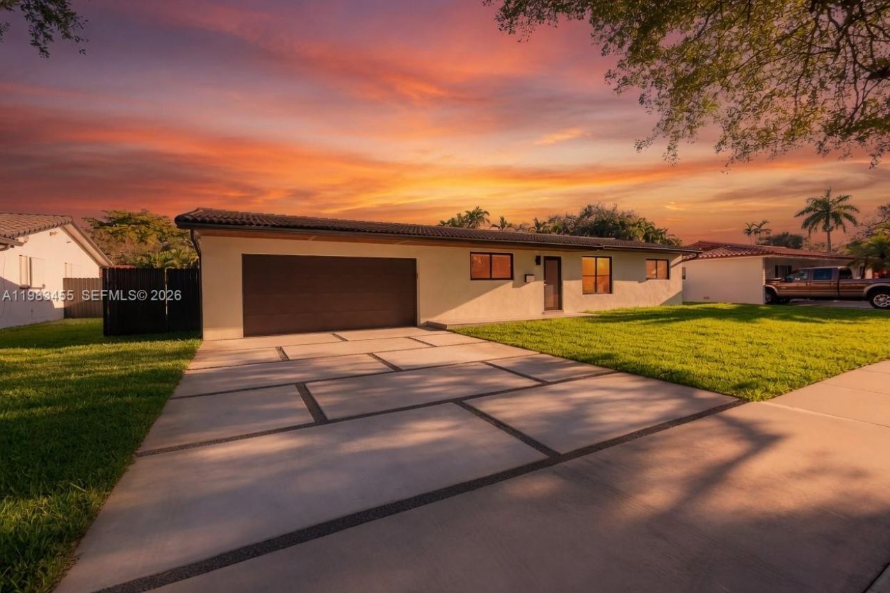 14515 Mahogany Ct, Miami Lakes, FL 33014 Photo