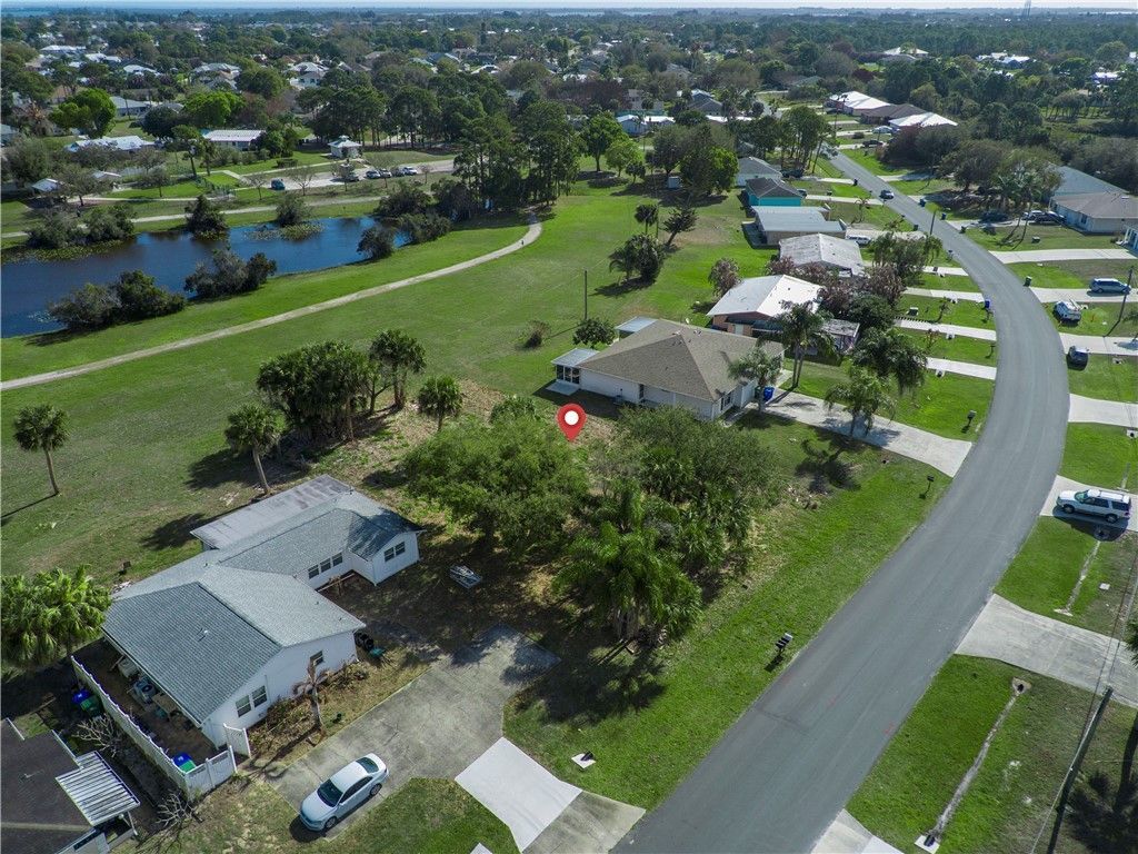 358 S Wimbrow Drive, Sebastian, FL 32958 Photo