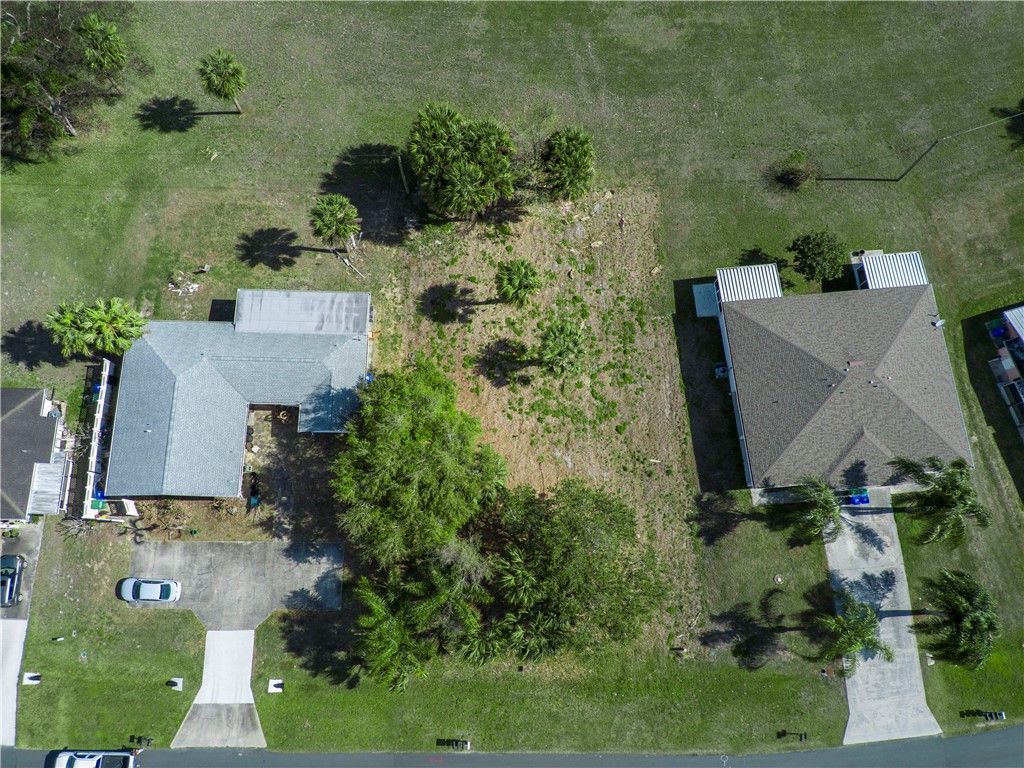 358 S Wimbrow Drive, Sebastian, FL 32958 Photo