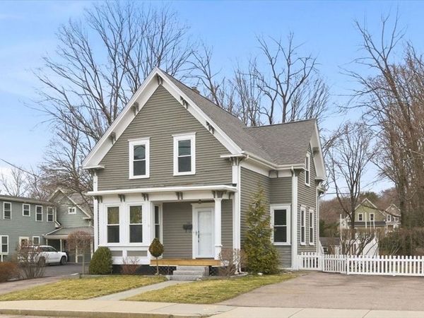 163 W. Central Street, Franklin, MA 02038