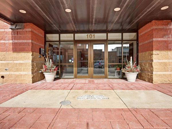 101 S Washington Street, Unit 302, Lake City, MN 55041