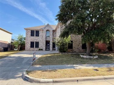 8408 Southern Prairie Drive, Fort Worth, TX 76123