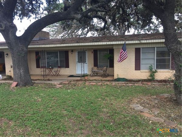 210 Lake Loop, Tow, TX 78672