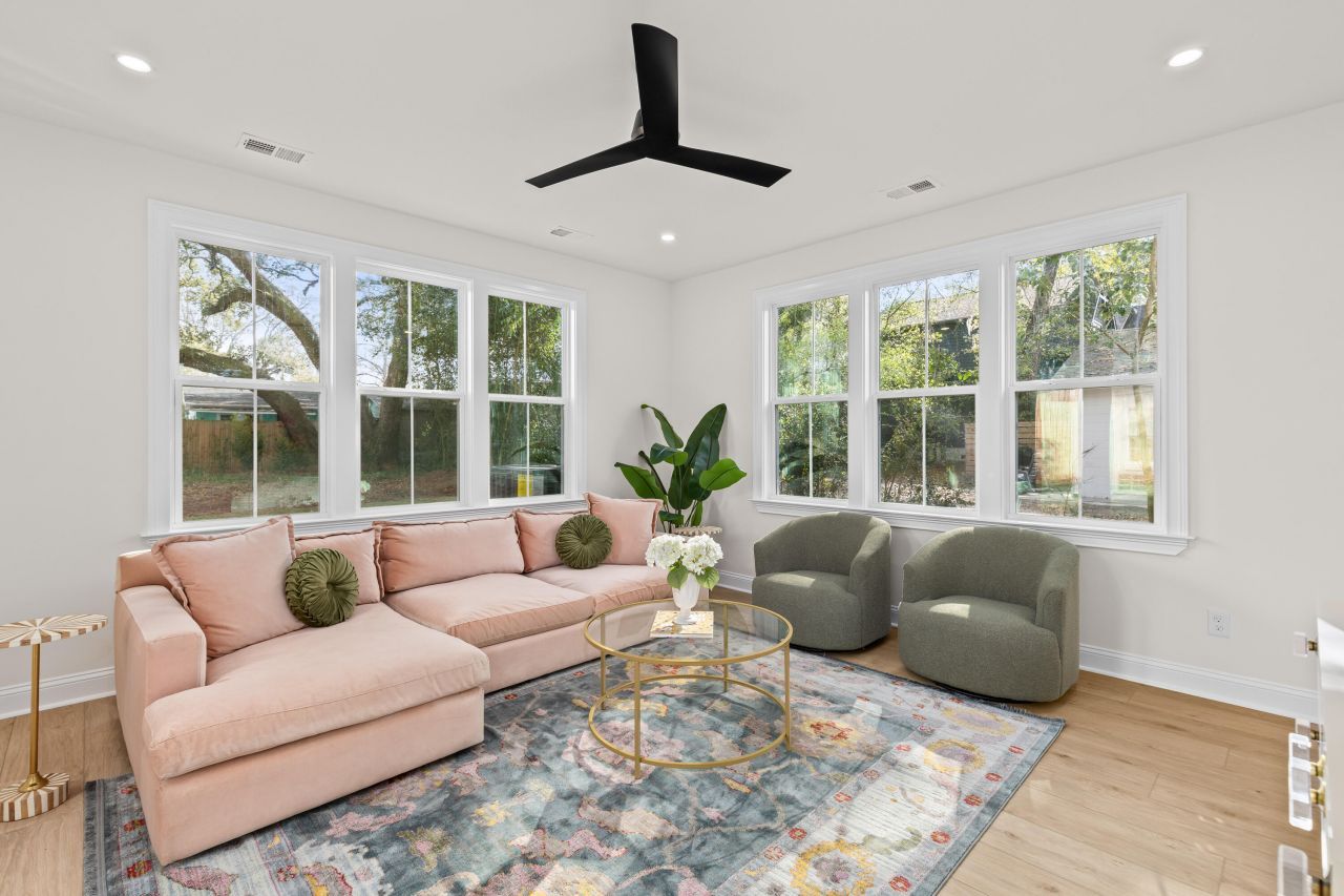 1105 Justice Street Photo 13