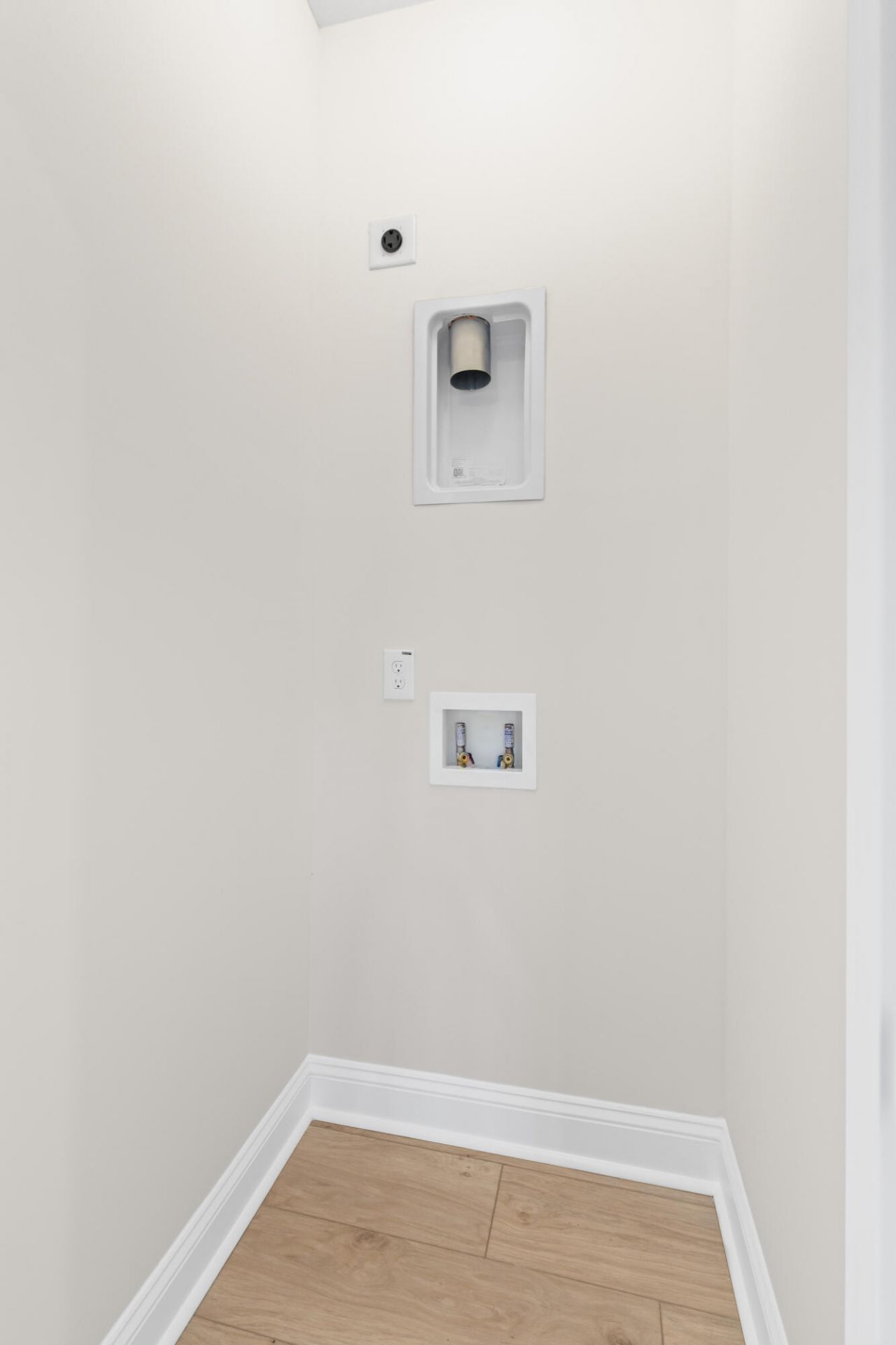 1105 Justice Street Photo 33