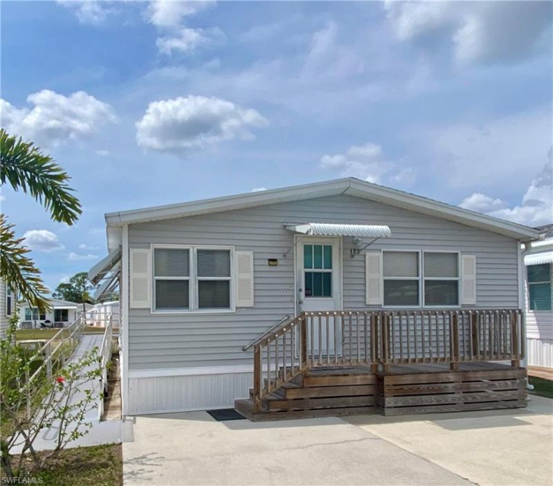 172 Vista Mar Dr, North Fort Myers, FL 33903 Photo