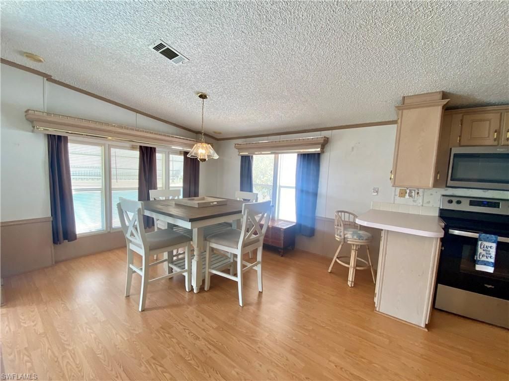 172 Vista Mar Dr, North Fort Myers, FL 33903 Photo