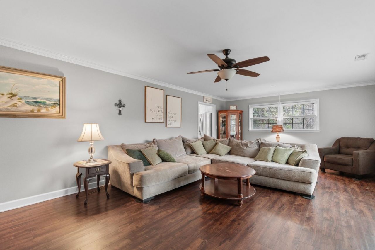 152 Busbee St. Photo 14