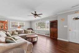 152 Busbee St. photo 4